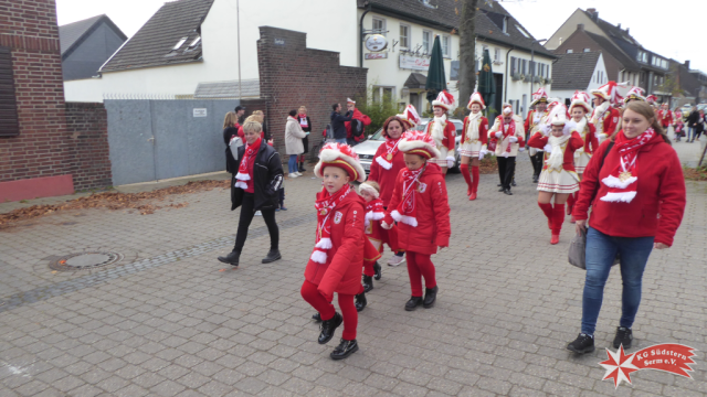 06.11.2022 - Hoppeditzerwachen in Serm